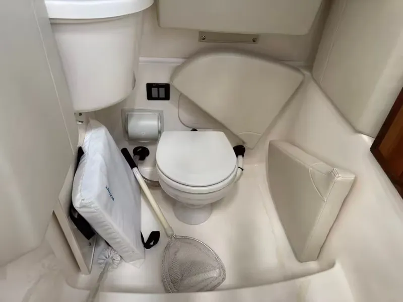 Slide: The Image of Cobia 262 Center Console 2021 - 16