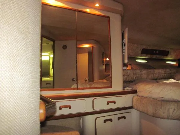 Slide: The Image of Sea Ray 500 Sun Dancer 1993 - 8