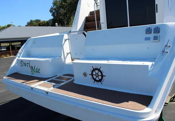 Slide: The Image of Mainship 40 Sedan Bridge 1993 - 6