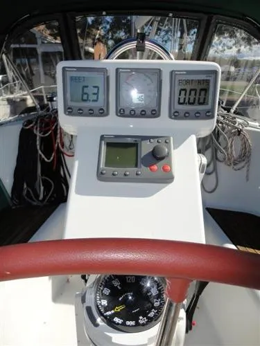 Slide: The Image of Beneteau 343 2009 - 4