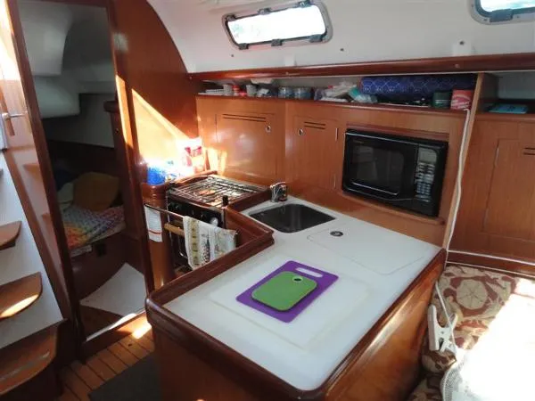 Slide: The Image of Beneteau 343 2009 - 6