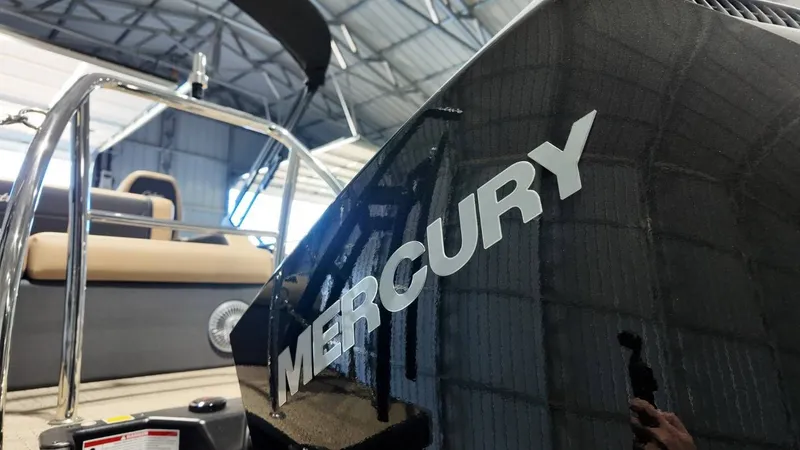 Slide: The Image of Barletta Cabrio 22UC 2026 - 10