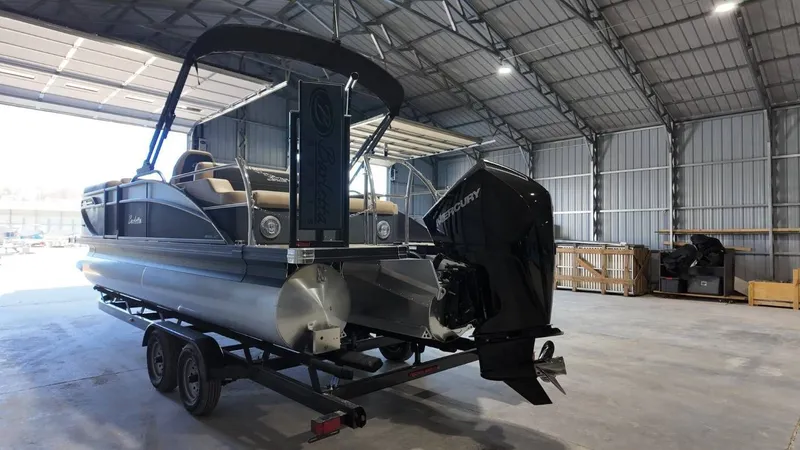 Slide: The Image of Barletta Cabrio 22UC 2026 - 14