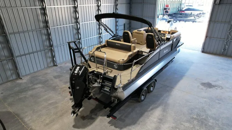 Slide: The Image of Barletta Cabrio 22UC 2026 - 3