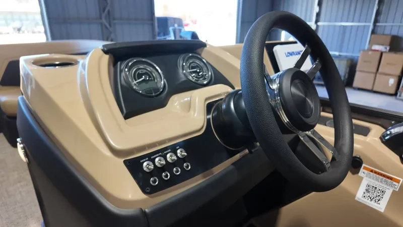 Slide: The Image of Barletta Cabrio 22UC 2026 - 39