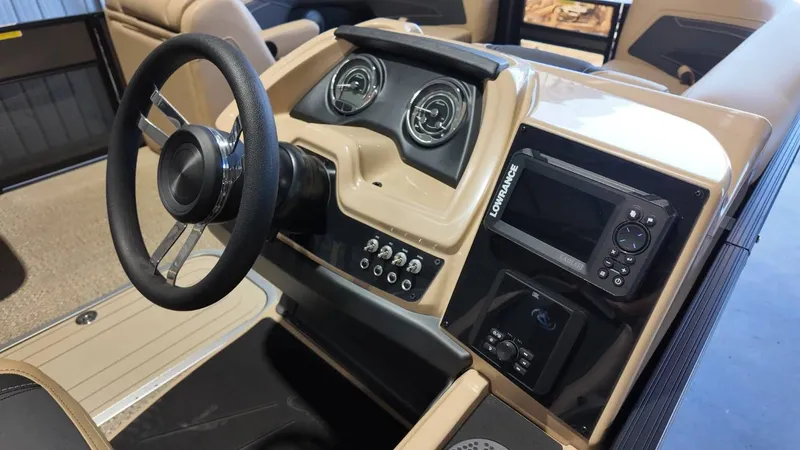 Slide: The Image of Barletta Cabrio 22UC 2026 - 46