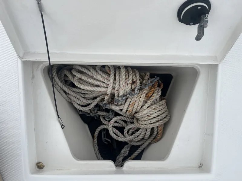 Slide: The Image of Ranger 2300 Bay 2005 - 18