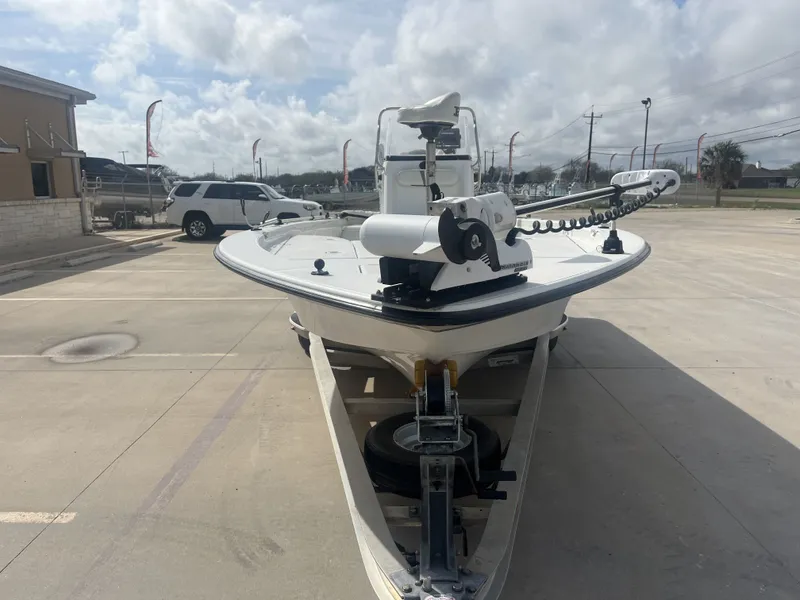 Slide: The Image of Ranger 2300 Bay 2005 - 5