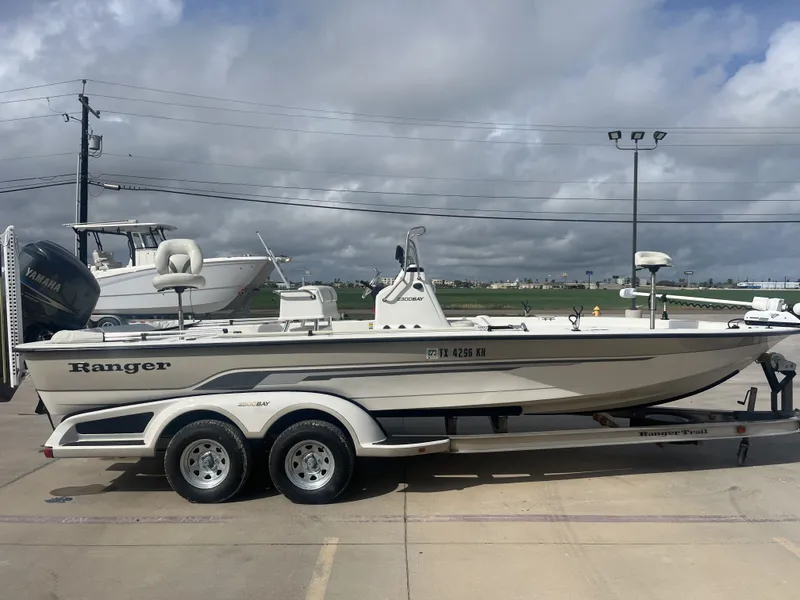 Slide: The Image of Ranger 2300 Bay 2005 - 7