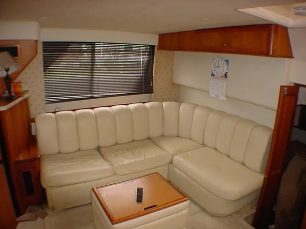 Slide: The Image of Silverton 392 Motor Yacht 2000 - 9