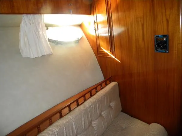 Slide: The Image of Ocean Alexander Cockpit Motoryacht 1988 - 2