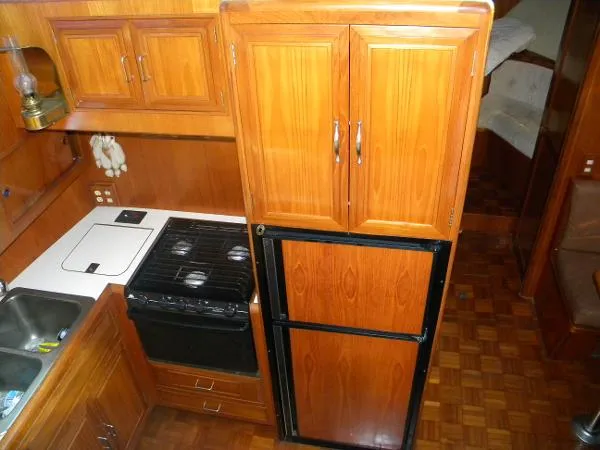 Slide: The Image of Ocean Alexander Cockpit Motoryacht 1988 - 6