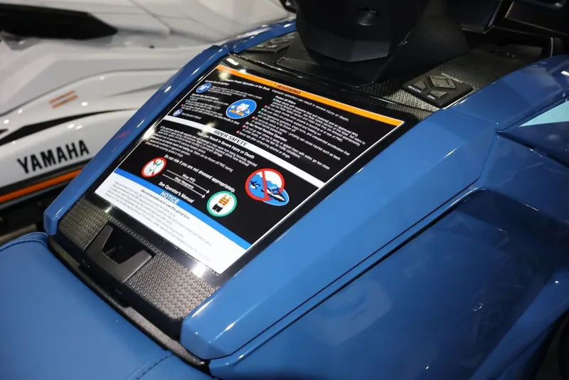 Slide: The Image of Yamaha VX Cruiser® with Audio 2026 - 11