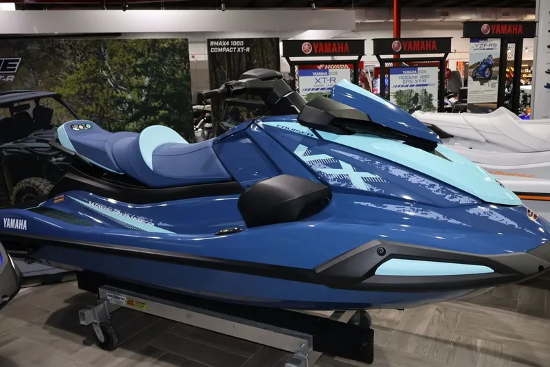 Slide: The Image of Yamaha VX Cruiser® with Audio 2026 - 3