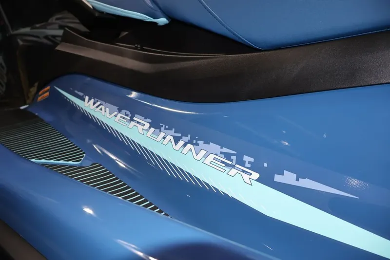 Slide: The Image of Yamaha VX Cruiser® with Audio 2026 - 5