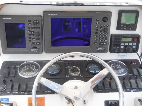 Slide: The Image of Luhrs 28 Open 2005 - 7