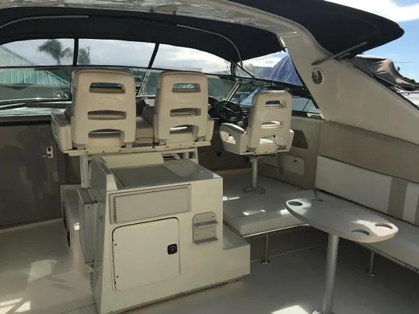 Slide: The Image of Sea Ray 450 Sundancer 1998 - 1