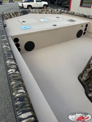 Slide: The Image of Avid Rogue 22 CC 2026 - 10