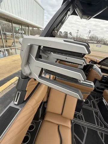 Slide: The Image of Tigé 25ZX Ultra 2024 - 29