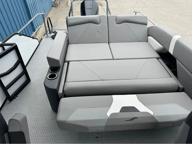 Slide: The Image of Evotti 523CS 2026 - 13