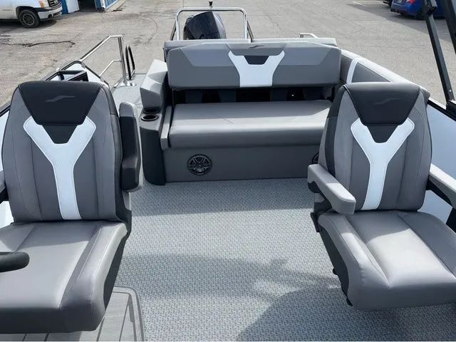 Slide: The Image of Evotti 523CS 2026 - 3