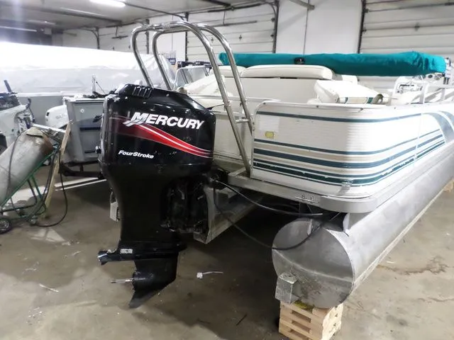 Slide: The Image of Sylvan 822 SUNF2 1998 - 6