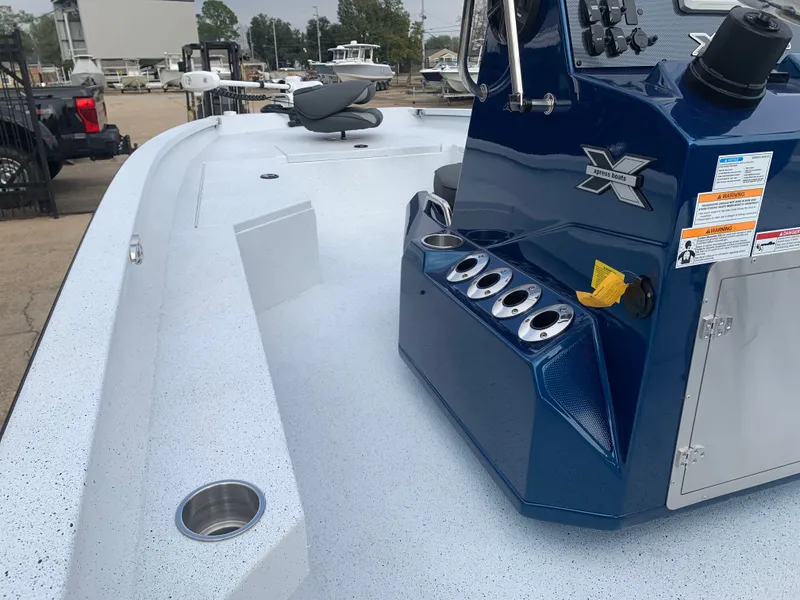 Slide: The Image of Xpress H22B HYPER-LIFT BAY 2026 - 5