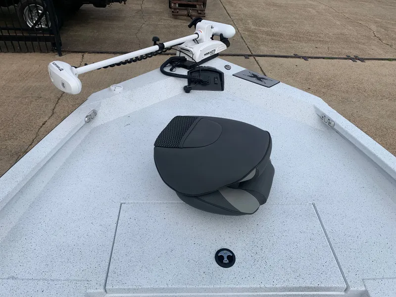 Slide: The Image of Xpress H22B HYPER-LIFT BAY 2026 - 9