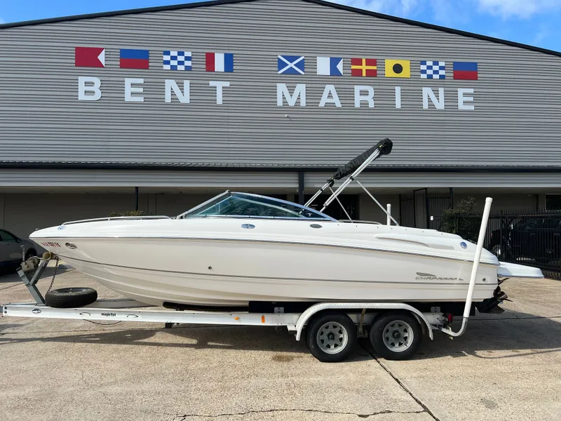 The Image of Chaparral 220 SSi 2004 - 1