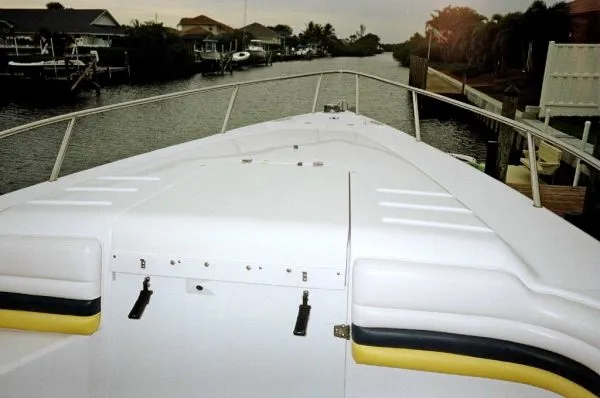 Slide: The Image of Donzi 35 ZFC 2004 - 3