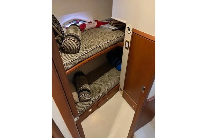 Slide: The Image of Water heater in 2004 Silverton 48 Convertible yacht engine room. - 36