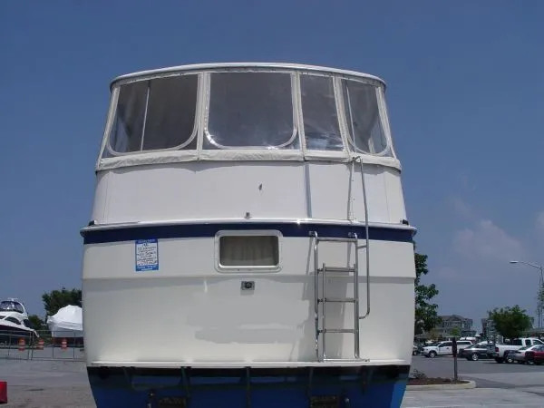 Slide: The Image of Hatteras Motor Yacht 1986 - 6