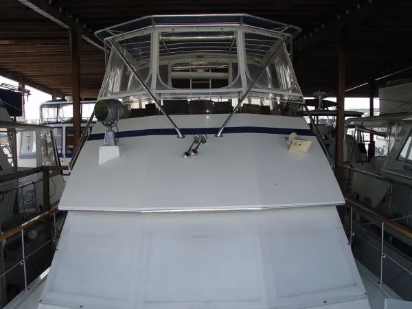 Slide: The Image of Hatteras Motor Yacht 1986 - 9