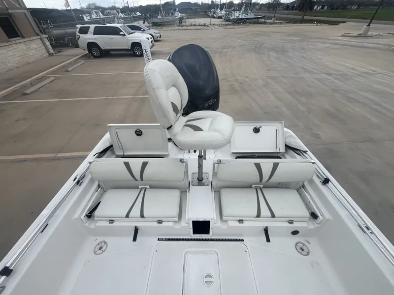 Slide: The Image of Ranger 2300 Bay 2005 - 26