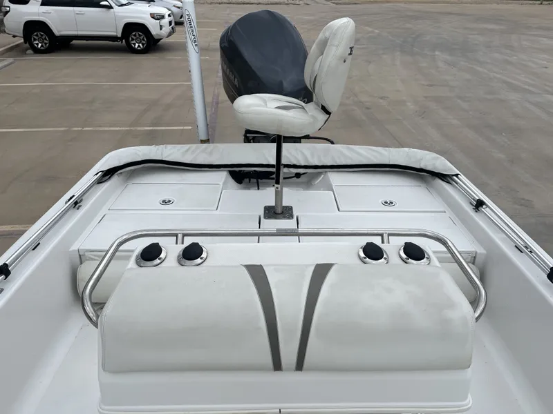 Slide: The Image of Ranger 2300 Bay 2005 - 34