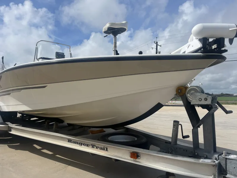 Slide: The Image of Ranger 2300 Bay 2005 - 6