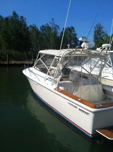 Slide: The Image of Phoenix Bass Boat 27 Fishbuster 1985 - 1