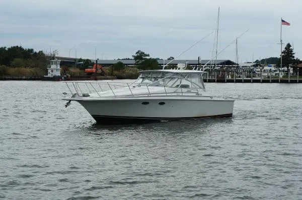 Slide: The Image of Trojan Express 10 Meter with Custom Hardtop Enclosure 1988 - 7