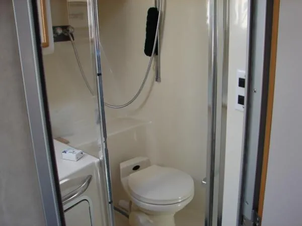 Slide: The Image of Sea Ray 370 Express Cruiser 1993 - 11