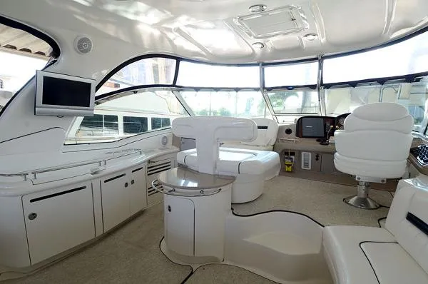 Slide: The Image of Sea Ray Sundancer 2004 - 6