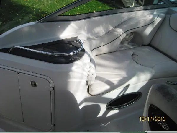 Slide: The Image of Crownline Boats 250 CR Express 2005 - 7