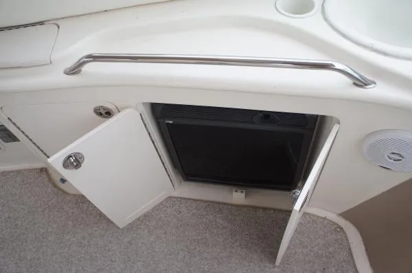 Slide: The Image of Sea Ray 34 Sundancer - Freshwater Boat 2003 - 5