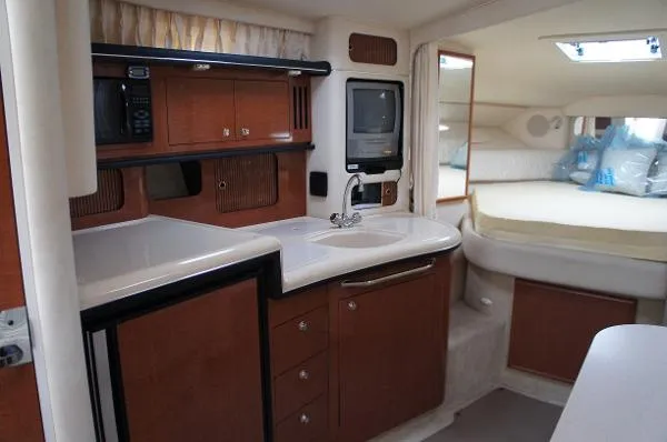 Slide: The Image of Sea Ray 34 Sundancer - Freshwater Boat 2003 - 9