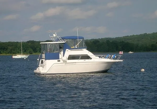Slide: The Image of Mainship 34 Motor Yacht 1996 - 3