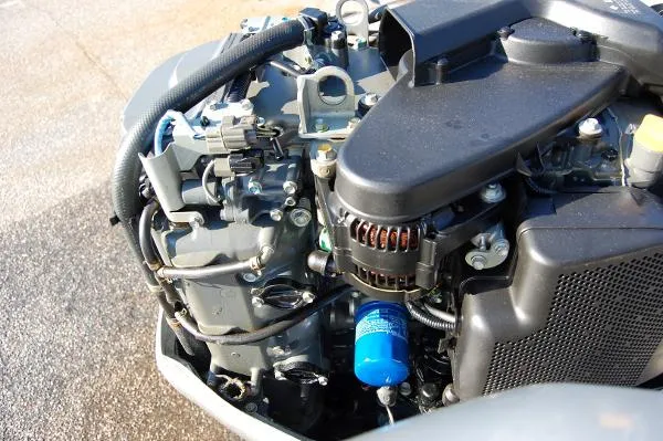 Slide: The Image of Regulator Marine 23 w/ 4-Strokes 1995 - 11