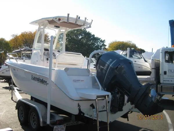 Slide: The Image of Everglades 210CC with Trailer 2011 - 1