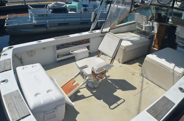 Slide: The Image of Topaz 28 Sportfish (repowered) 1981 - 9