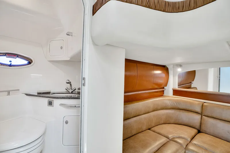 Slide: The Image of Sea Ray 44 Sundancer 2007 - 105