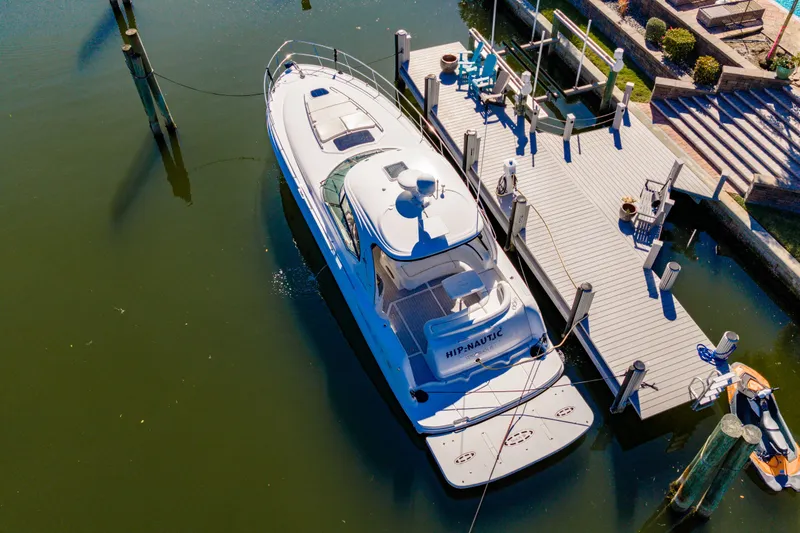 Slide: The Image of Sea Ray 44 Sundancer 2007 - 16