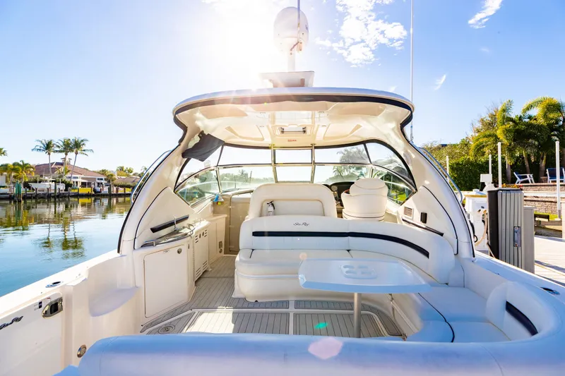 Slide: The Image of Sea Ray 44 Sundancer 2007 - 26